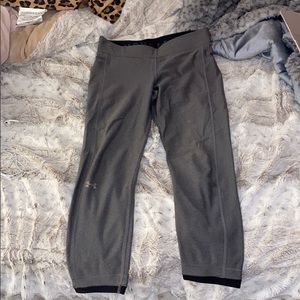 Under armour cropped leggings